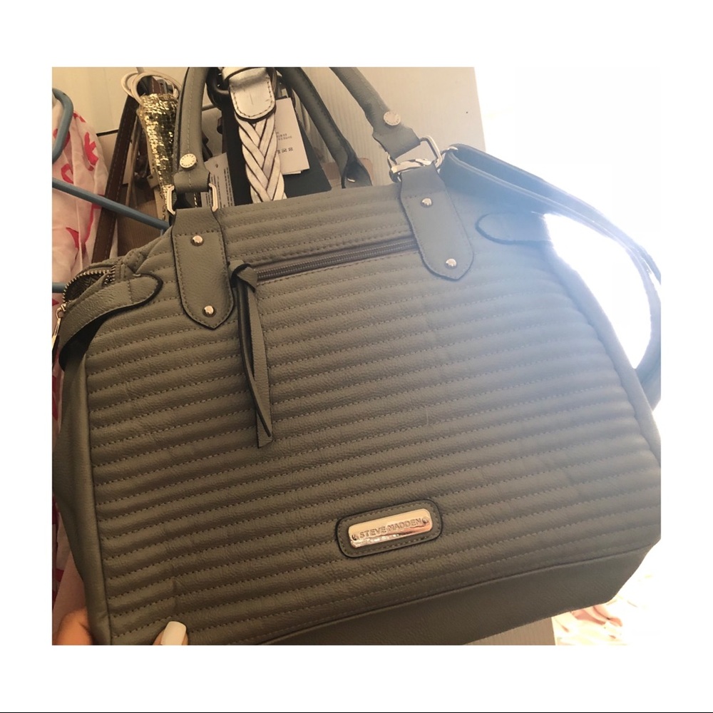 GRAY PURSE ☺️